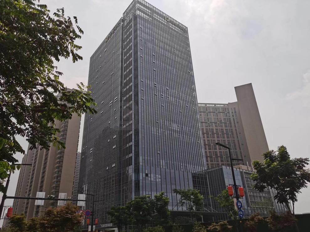 南京保利中心出租